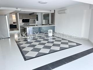 Clear Water Bay - Silver Fountain Terrace 03