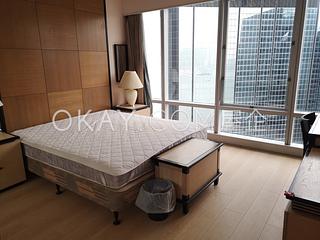 Wan Chai - Convention Plaza Apartments 04