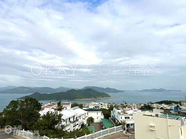 Clear Water Bay - Little Palm Villa 01