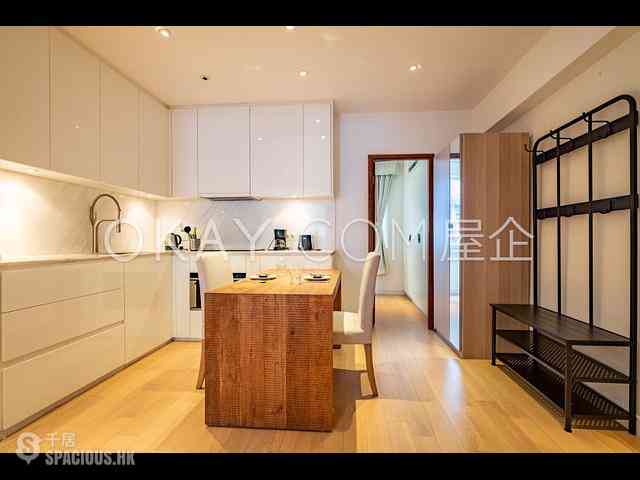 Sheung Wan - 62-64, Queen's Road West 03