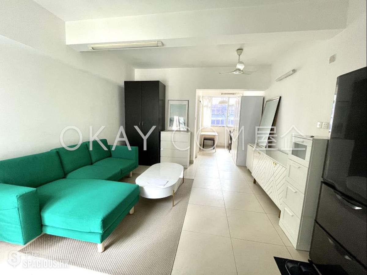 Sheung Wan - 175, Queen's Road West 01