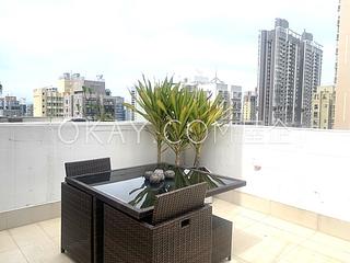 Sai Ying Pun - Wing Cheung Building 06