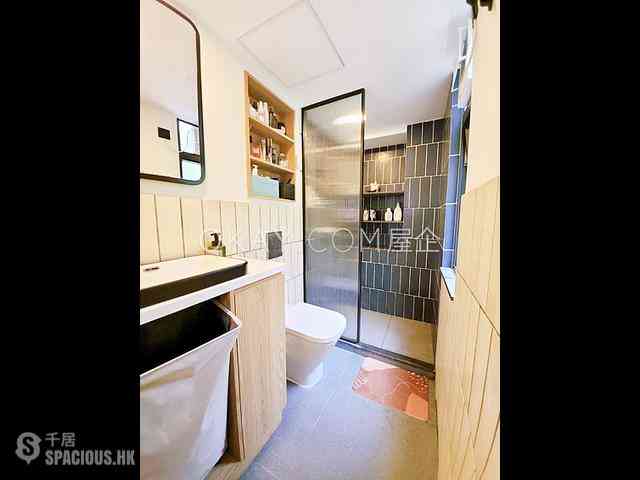 Happy Valley - Elegant Terrace 11
