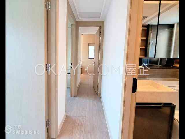 Mid Levels Central - Townplace Soho 08