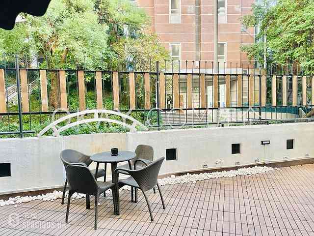 Sai Ying Pun - Smiling Court 11