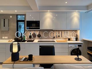 Mid Levels Central - Jadestone Court 07