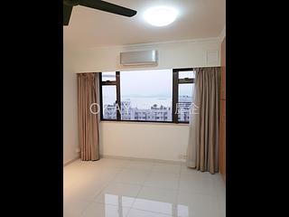 Pok Fu Lam - Baguio Villa 06