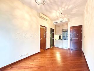 Wan Chai - The Avenue Phase 2 Block 3 03