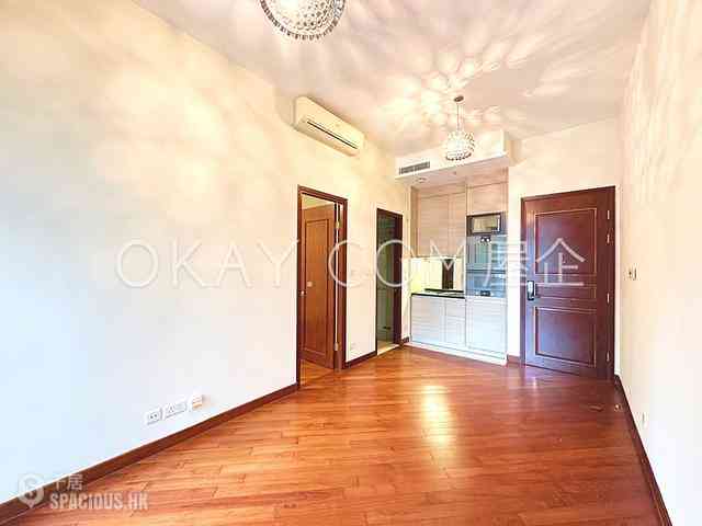 Wan Chai - The Avenue Phase 2 Block 3 03