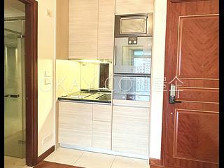 Wan Chai - The Avenue Phase 2 Block 3 11