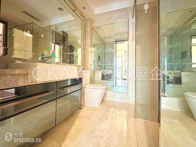 Wan Chai - The Avenue Phase 2 Block 3 12