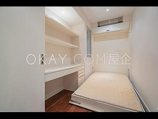Sheung Wan - Sze Yap Building 06