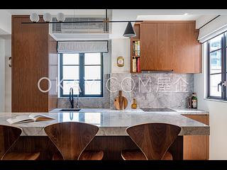 Sai Ying Pun - 276-278, Des Voeux Road West 03