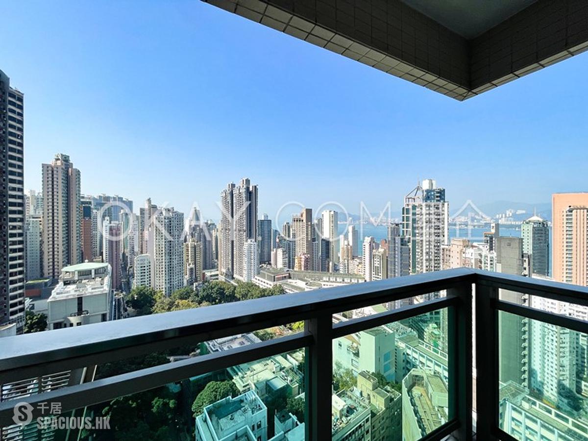 Sai Ying Pun - Centre Place 01