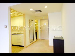Wan Chai - Convention Plaza Apartments 05
