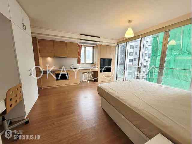 Wan Chai - 5, Star Street 01