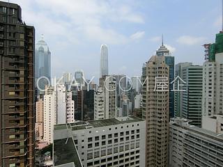 Wan Chai - The Avenue Phase 2 04