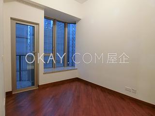 Wan Chai - The Avenue Phase 2 06