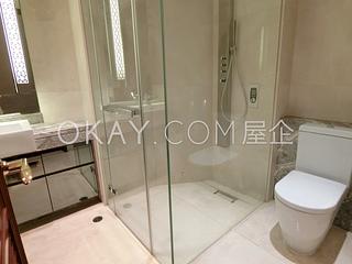 Wan Chai - The Avenue Phase 2 09