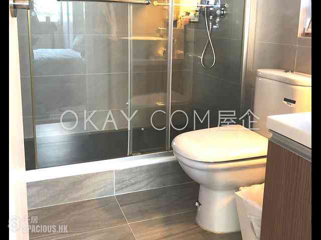 Sheung Wan - Mandarin Building (J Plus) 05