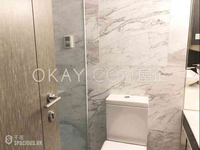 Soho - Centrepoint 04