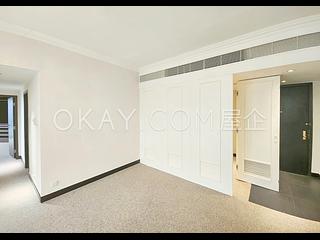 Wan Chai - Convention Plaza Apartments 03