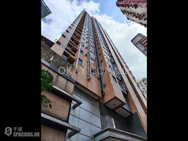 Wan Chai - Brilliant Court 09