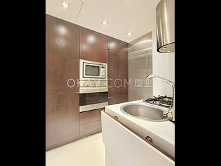 Wan Chai - Convention Plaza Apartments 07