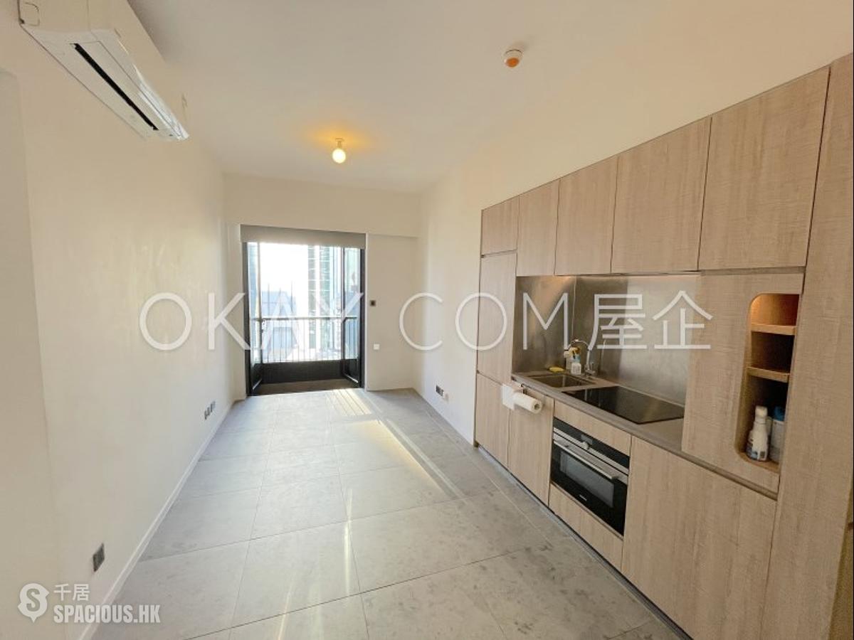 Sai Ying Pun - Bohemian House 01