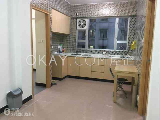 Sai Ying Pun - 62-64, Centre Street 01