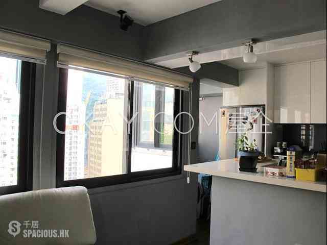 Wan Chai - Wai Cheong Building 05
