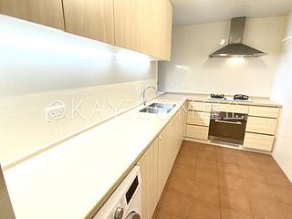 Discovery Bay - Discovery Bay Phase 5 Greenvale Village Greenburg Court (Block 2) 2 05