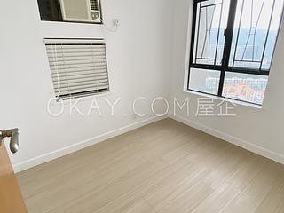 Discovery Bay - Discovery Bay Phase 5 Greenvale Village Greenburg Court (Block 2) 2 10
