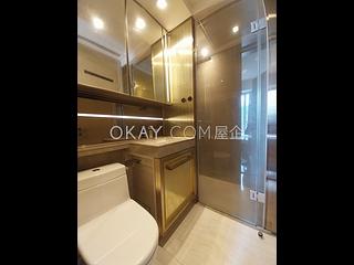 Sai Ying Pun - King's Hill 06