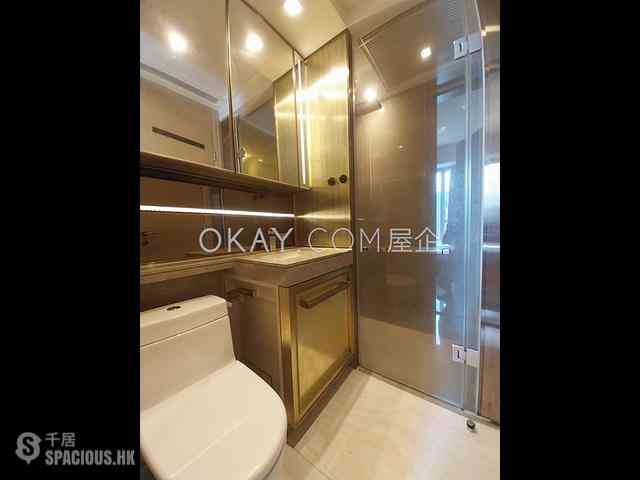 Sai Ying Pun - King's Hill 06