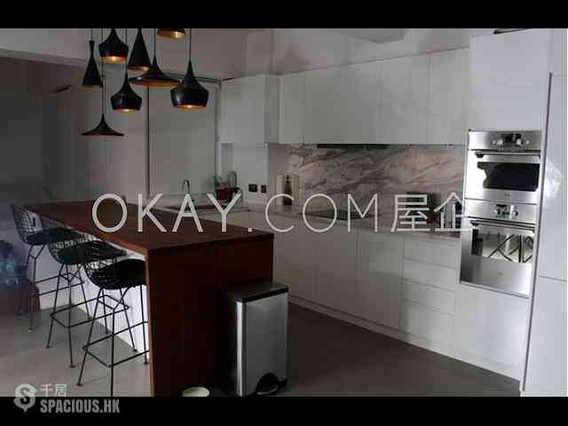 Kennedy Town - Tse Land Mansion 02