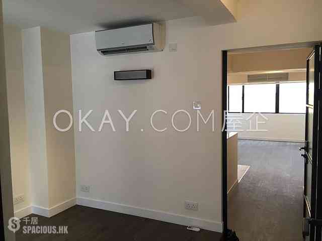 Sai Ying Pun - 345, Queen's Road West 09