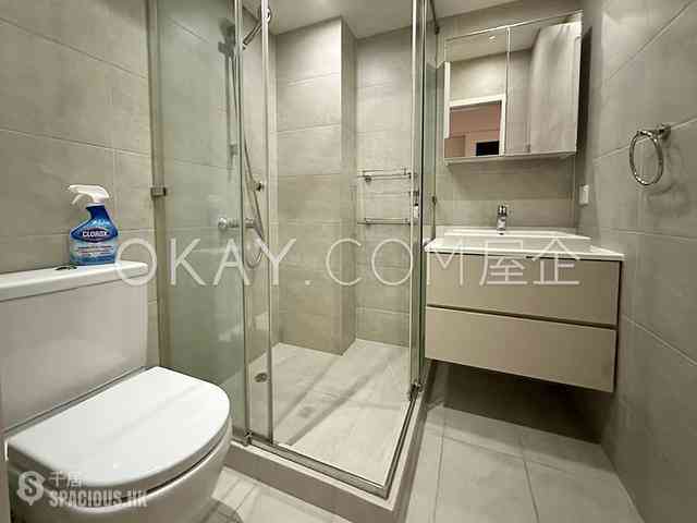 Sai Ying Pun - 345, Queen's Road West 11