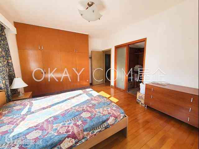 Pok Fu Lam - 18-22, Crown Terrace 04