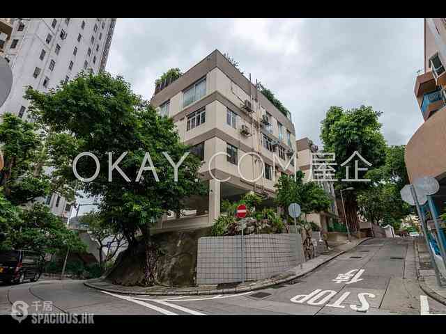 Pok Fu Lam - 18-22, Crown Terrace 12