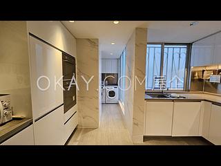 Happy Valley - 9, Broom Road 11