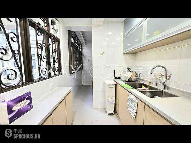 Happy Valley - 9, Broom Road 11