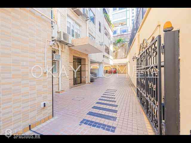 Happy Valley - 9, Broom Road 16
