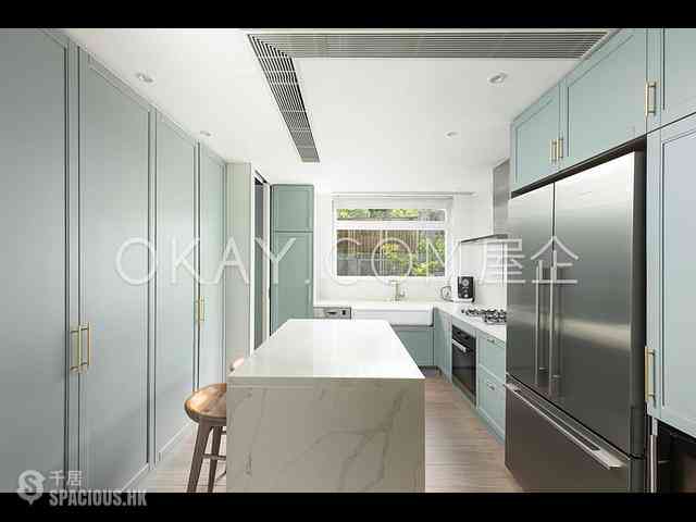 Chung Hom Kok - 13-25, Ching Sau Lane 05