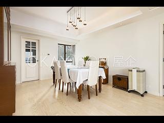 Mid Levels East - Bowen Place 03