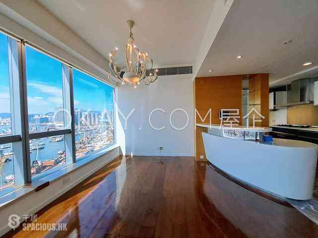 West Kowloon - The Cullinan (Tower 21 Zone 2 Luna Sky) 02