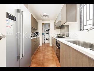 Mid Levels East - Bowen Place 04