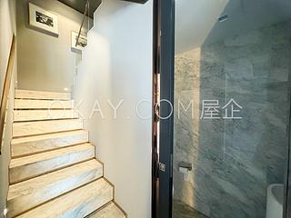Happy Valley - Regent Hill 07
