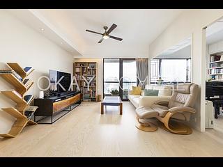 Mid Levels East - Bowen Place 06