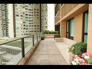West Kowloon - The Arch Star Tower (Block 2) 05